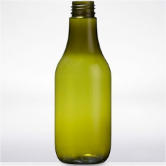 プラスチックドリンクボトル